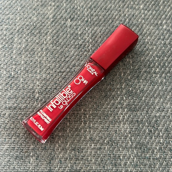 L’Oreal Infallible plumping gloss Red 306 - Picture 1 of 3